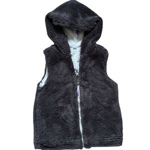 Crazy8 Dark Gray furry Fleece / Light Gray with purple Reversible Vest with Hood